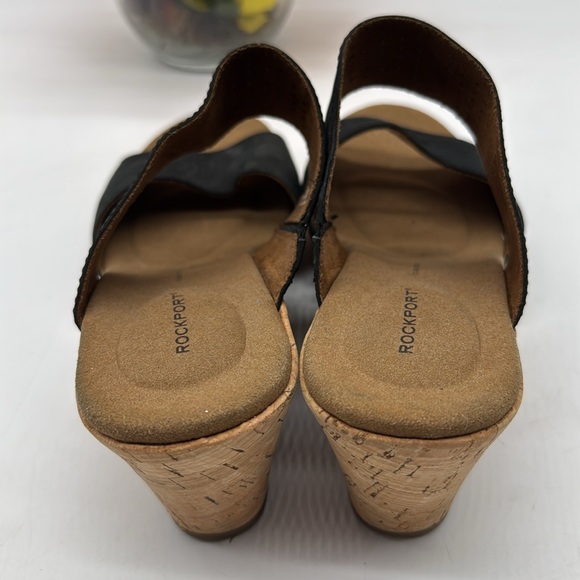 Rockport Black Slip On Two Strap Leather Cuts Out Cork Wedge Sandal Sz 7.5 - Picture 3 of 8